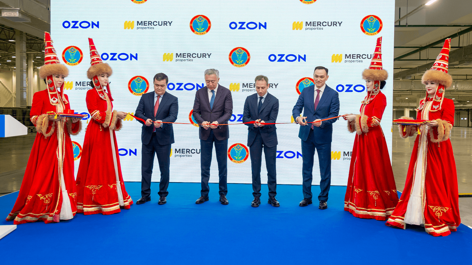 The largest fulfillment center OZON in the CIS opened in Astana